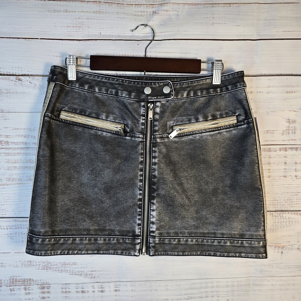 NWT SO Vintage Black Style Faux Leather Zip Front‎ Mini Skirt Size 13 Juniors